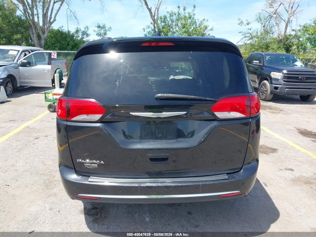 Aukcja sprzedaży 2017 Chrysler Pacifica Touring-l, vin: 2C4RC1BG5HR516399, numer aukcji: 45047639