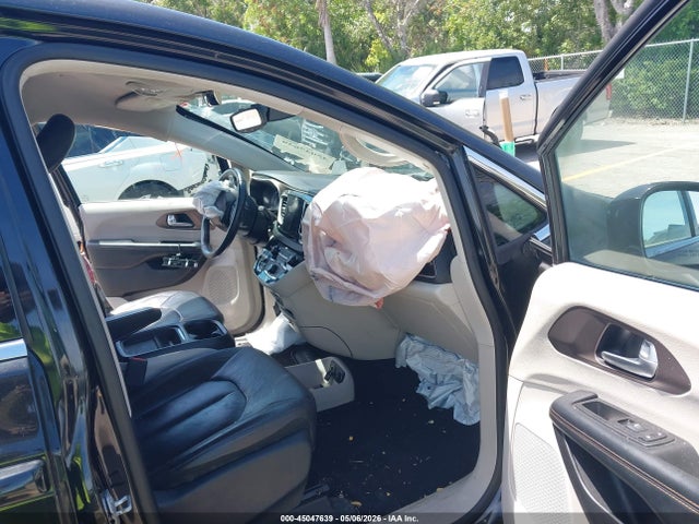 Aukcja sprzedaży 2017 Chrysler Pacifica Touring-l, vin: 2C4RC1BG5HR516399, numer aukcji: 45047639
