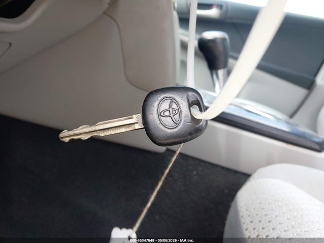 45047648 :رقم المزاد ، 4T1BF1FK5EU769997 vin ، 2014 Toyota Camry L مزاد بيع