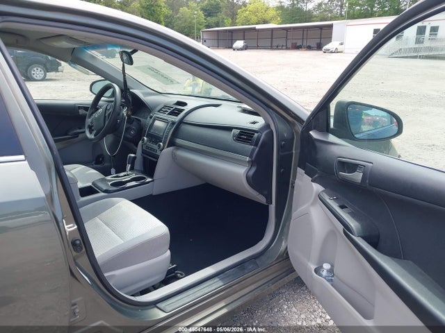 45047648 :رقم المزاد ، 4T1BF1FK5EU769997 vin ، 2014 Toyota Camry L مزاد بيع