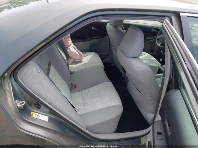 45047648 :رقم المزاد ، 4T1BF1FK5EU769997 vin ، 2014 Toyota Camry L مزاد بيع