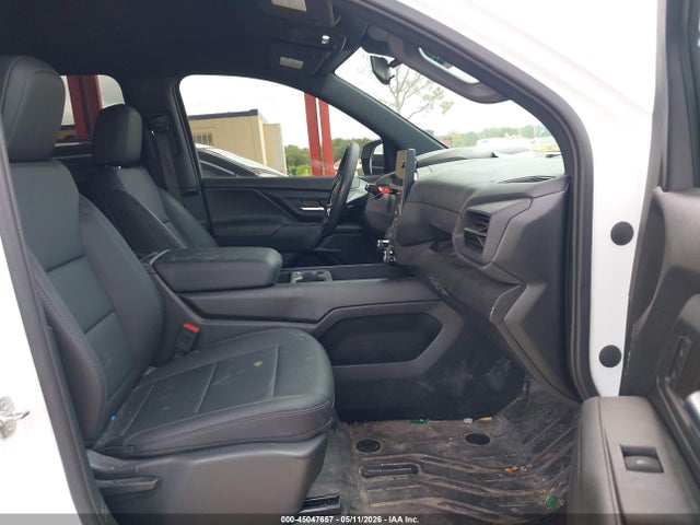 2024 Chevrolet Silverado Ev Work Truck მანქანა იყიდება აუქციონზე, vin: 1GC10UED2RU203503, აუქციონის ნომერი: 45047657