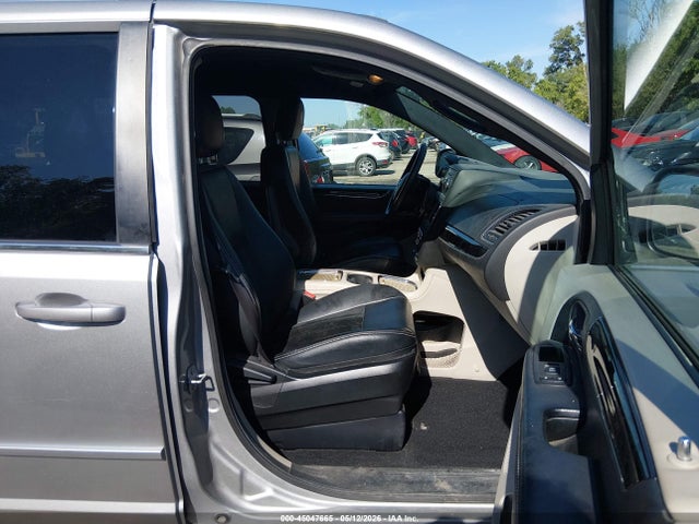 2017 Dodge Grand Caravan Sxt მანქანა იყიდება აუქციონზე, vin: 2C4RDGCG6HR580479, აუქციონის ნომერი: 45047665