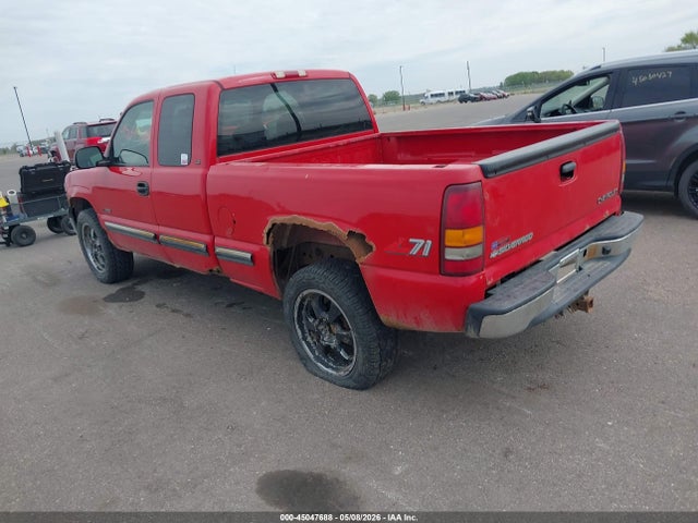 45047688 :رقم المزاد ، 1GCEK19T2YE175805 vin ، 2000 Chevrolet Silverado 1500 Lt مزاد بيع