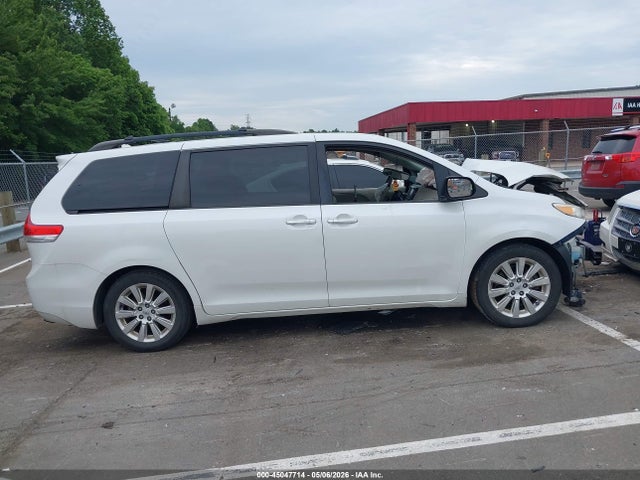 Aukcja sprzedaży 2011 Toyota Sienna Limited V6, vin: 5TDYK3DC7BS159052, numer aukcji: 45047714