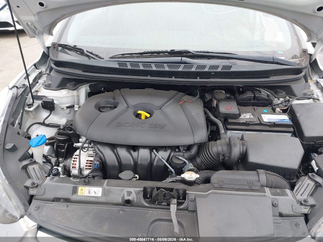 5NPDH4AE0FH596136 Hyundai ELANTRA SE