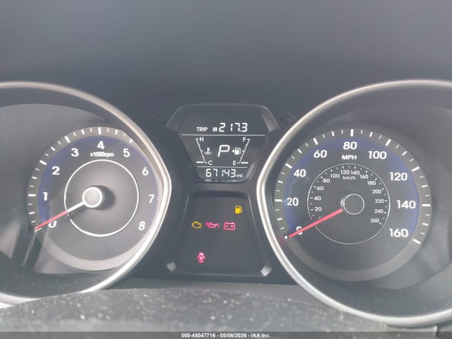 5NPDH4AE0FH596136 Hyundai ELANTRA SE