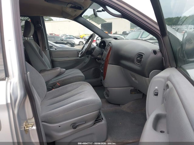 45047717 :رقم المزاد ، 2C8GP44R64R508641 vin ، 2004 Chrysler Town & Country Lx مزاد بيع
