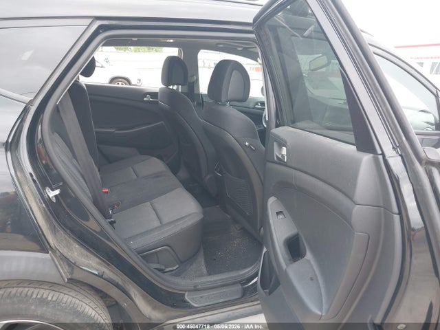 45047718 :رقم المزاد ، KM8J33A29HU559592 vin ، 2017 Hyundai Tucson Value مزاد بيع