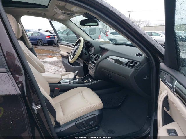 45047727 :رقم المزاد ، 5UXWX9C53G0D90573 vin ، 2016 Bmw X3 Xdrive28i مزاد بيع