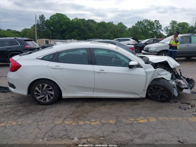 Продаж на аукціоні авто 2018 Honda Civic Ex, vin: 2HGFC2F7XJH547325, номер лоту: 45047761
