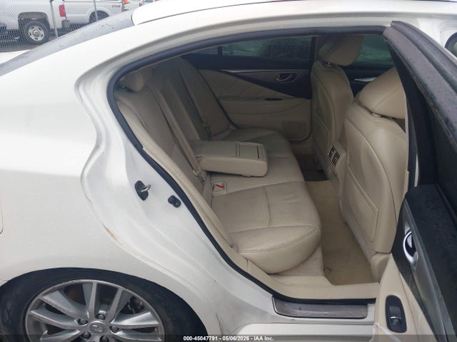 45047791 :رقم المزاد ، JN1BV7ARXEM700143 vin ، 2014 Infiniti Q50 Premium مزاد بيع