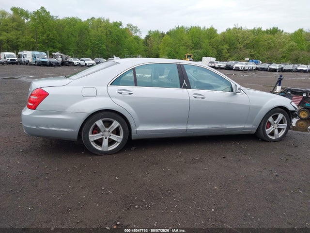 2010 Mercedes-benz S 550 4matic მანქანა იყიდება აუქციონზე, vin: WDDNG8GBXAA312660, აუქციონის ნომერი: 45047793