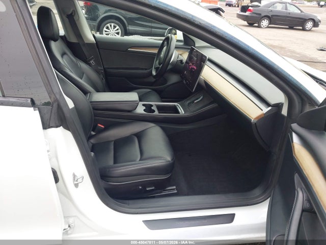 45047811 :رقم المزاد ، 5YJ3E1EB7NF276005 vin ، 2022 Tesla Model 3 Long Range Dual Motor All-wheel Drive مزاد بيع