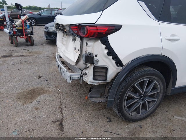 2017 Mazda Cx-5 Grand Touring მანქანა იყიდება აუქციონზე, vin: JM3KFADL0H0189530, აუქციონის ნომერი: 45047812