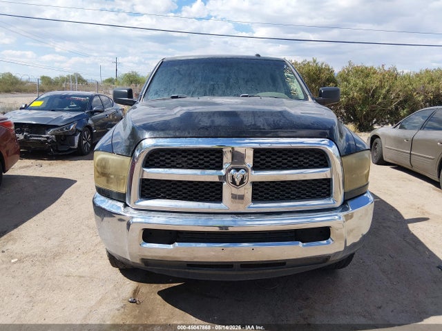 45047868 :رقم المزاد ، 3C6UR4CJ0HG536576 vin ، 2017 Ram 2500 مزاد بيع