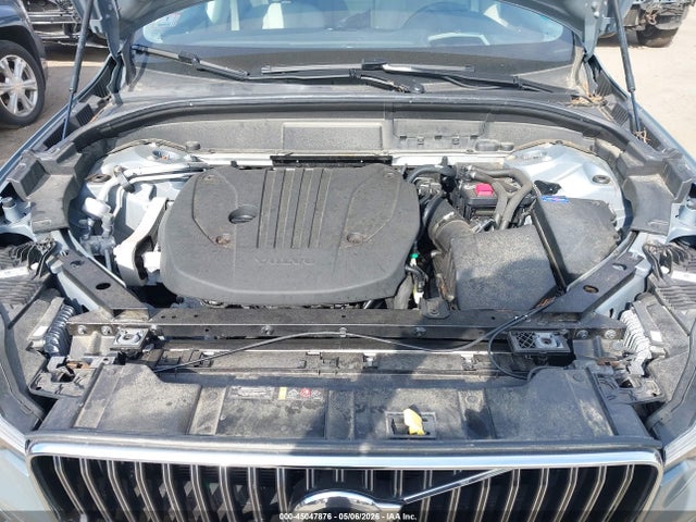 Auction sale of the 2022 Volvo Xc60 B5 Inscription, vin: YV4L12RL7N1925182, lot number: 45047876