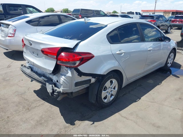 2018 Kia Forte Lx მანქანა იყიდება აუქციონზე, vin: 3KPFK4A77JE238542, აუქციონის ნომერი: 45047883