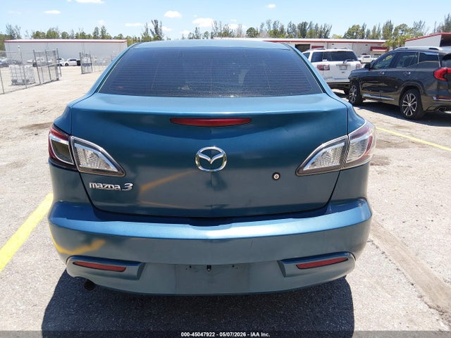45047922 :رقم المزاد ، JM1BL1UF4B1436545 vin ، 2011 Mazda Mazda3 I Sport مزاد بيع