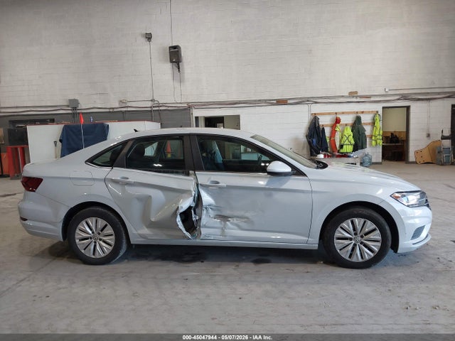 45047944 :رقم المزاد ، 3VWC57BU4KM074221 vin ، 2019 Volkswagen Jetta 1.4t R-line/1.4t S/1.4t Se مزاد بيع