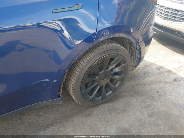 Продаж на аукціоні авто 2023 Tesla Model Y Awd/long Range Dual Motor All-wheel Drive, vin: 7SAYGAEE7PF946880, номер лоту: 45047953