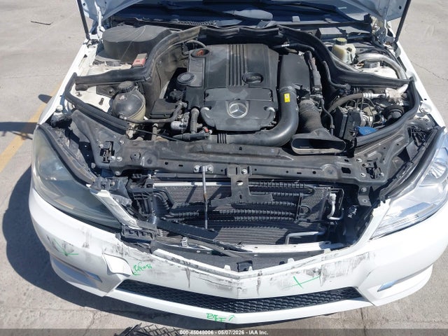 Aukcja sprzedaży 2012 Mercedes-benz C 250 Luxury/sport, vin: WDDGF4HB7CA665850, numer aukcji: 45048006