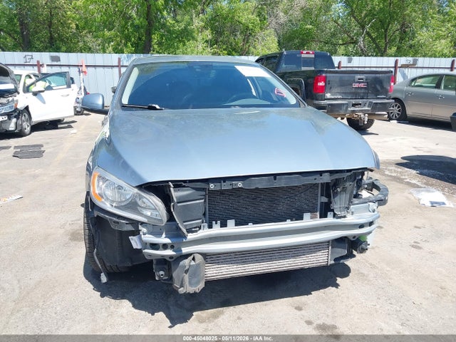 Продажа на аукционе авто 2018 Volvo S60 Inscription T5, vin: LYV402TK5JB170708, номер лота: 45048025