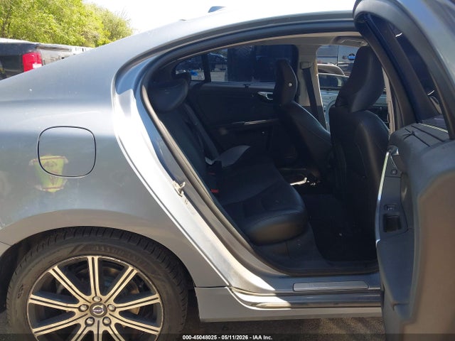 Продажа на аукционе авто 2018 Volvo S60 Inscription T5, vin: LYV402TK5JB170708, номер лота: 45048025