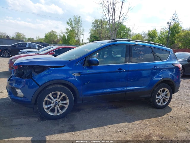 2018 Ford Escape Se მანქანა იყიდება აუქციონზე, vin: 1FMCU0GD7JUC18288, აუქციონის ნომერი: 45048027