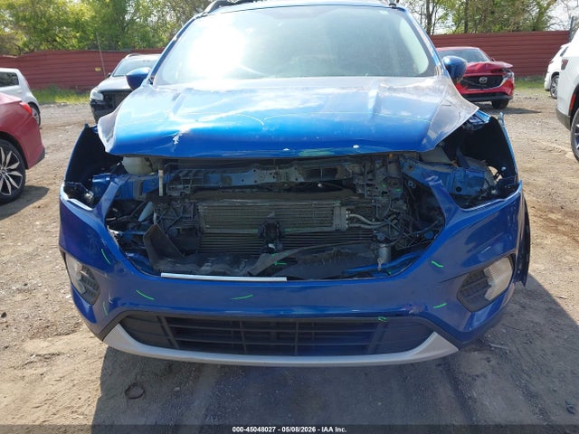 2018 Ford Escape Se მანქანა იყიდება აუქციონზე, vin: 1FMCU0GD7JUC18288, აუქციონის ნომერი: 45048027
