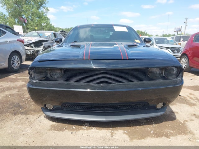 45048038 :رقم المزاد ، 2C3CDYBT6EH100425 vin ، 2014 Dodge Challenger R/t Plus مزاد بيع