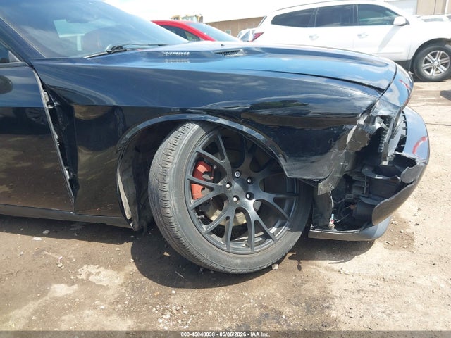 45048038 :رقم المزاد ، 2C3CDYBT6EH100425 vin ، 2014 Dodge Challenger R/t Plus مزاد بيع