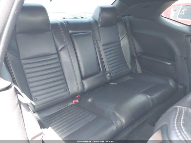 45048038 :رقم المزاد ، 2C3CDYBT6EH100425 vin ، 2014 Dodge Challenger R/t Plus مزاد بيع