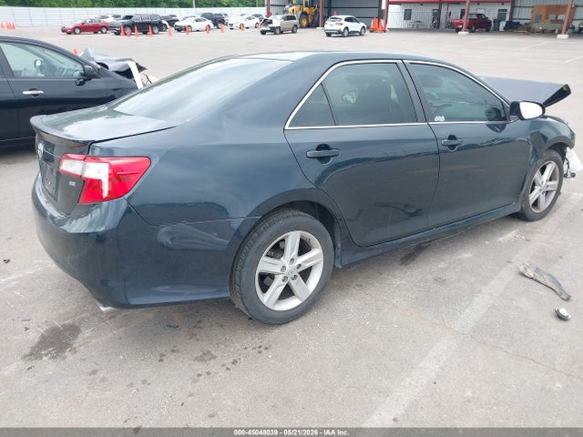 45048039 :رقم المزاد ، 4T1BF1FK9EU806145 vin ، 2014 Toyota Camry Se مزاد بيع