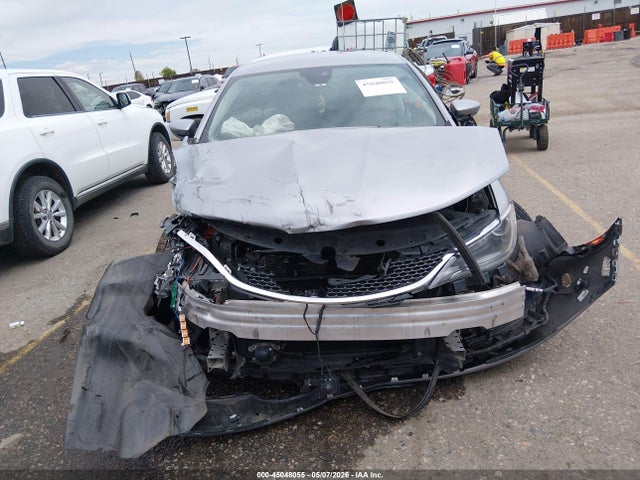 Aukcja sprzedaży 2015 Chrysler 200 C, vin: 1C3CCCEG7FN656790, numer aukcji: 45048055
