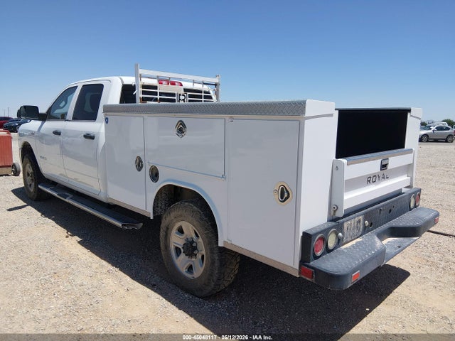 45048117 :رقم المزاد ، 3C6UR5HJ7LG101139 vin ، 2020 Ram 2500 Tradesman  4x4 8' Box مزاد بيع