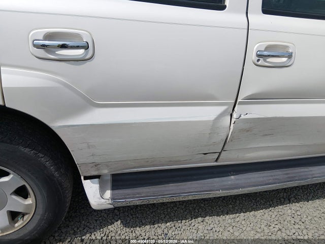 2003 Cadillac Escalade Standard მანქანა იყიდება აუქციონზე, vin: 1GYEK63N63R203091, აუქციონის ნომერი: 45048120