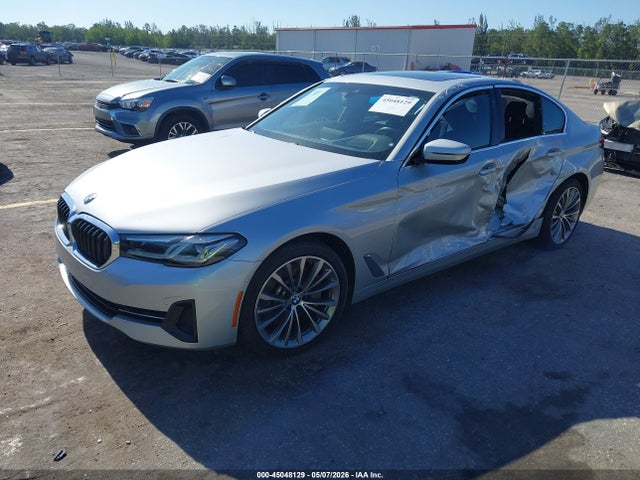 2021 Bmw 530i მანქანა იყიდება აუქციონზე, vin: WBA53BH06MCF58310, აუქციონის ნომერი: 45048129