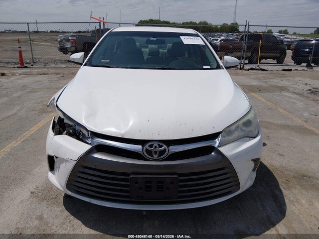 Aukcja sprzedaży 2016 Toyota Camry Le, vin: 4T4BF1FK1GR564105, numer aukcji: 45048140