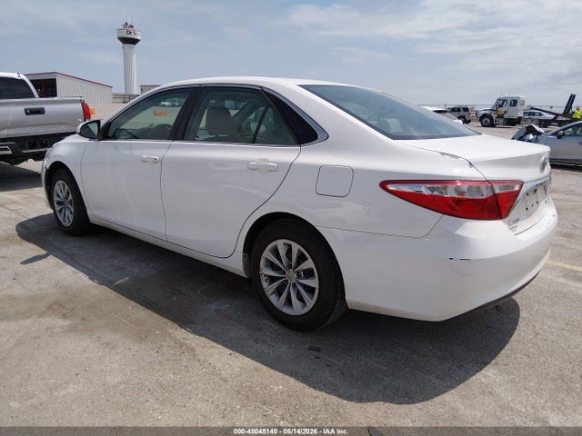 Aukcja sprzedaży 2016 Toyota Camry Le, vin: 4T4BF1FK1GR564105, numer aukcji: 45048140