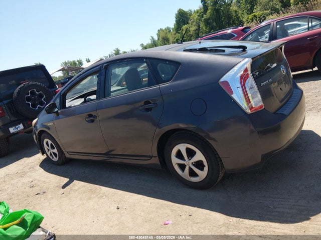 45048145 :رقم المزاد ، JTDKN3DU3F0423253 vin ، 2015 Toyota Prius Two مزاد بيع