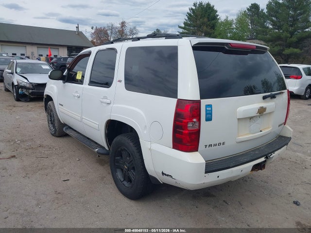 45048153 :رقم المزاد ، 1GNSKBE01BR152494 vin ، 2011 Chevrolet Tahoe Lt مزاد بيع