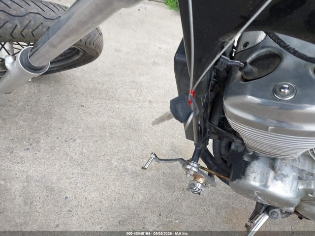 45048164 :رقم المزاد ، JH2PC21171M210007 vin ، 2001 Honda Vt600 C مزاد بيع
