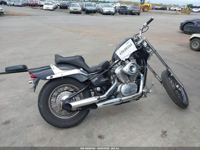 45048164 :رقم المزاد ، JH2PC21171M210007 vin ، 2001 Honda Vt600 C مزاد بيع