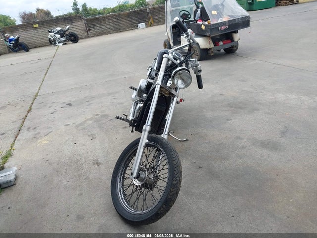 45048164 :رقم المزاد ، JH2PC21171M210007 vin ، 2001 Honda Vt600 C مزاد بيع