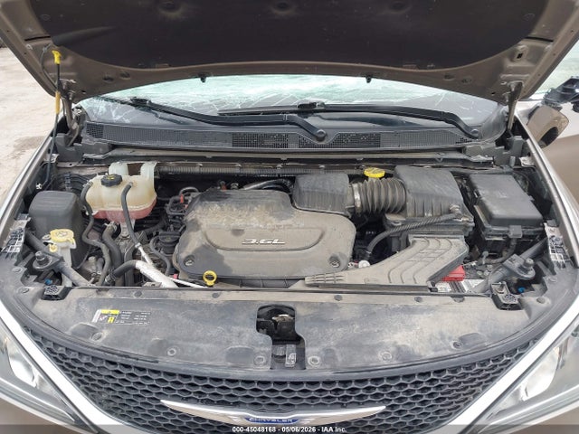 Продаж на аукціоні авто 2017 Chrysler Pacifica Touring Plus, vin: 2C4RC1BG9HR844540, номер лоту: 45048168