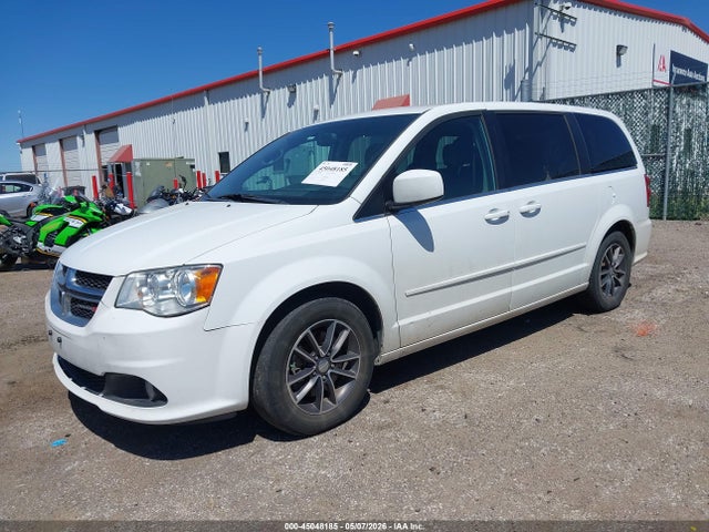 Auction sale of the 2017 Dodge Grand Caravan Sxt, vin: 2C4RDGCG2HR724285, lot number: 45048185