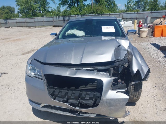 Продажа на аукционе авто 2018 Chrysler 300 Limited Awd, vin: 2C3CCAKG4JH267955, номер лота: 45048197
