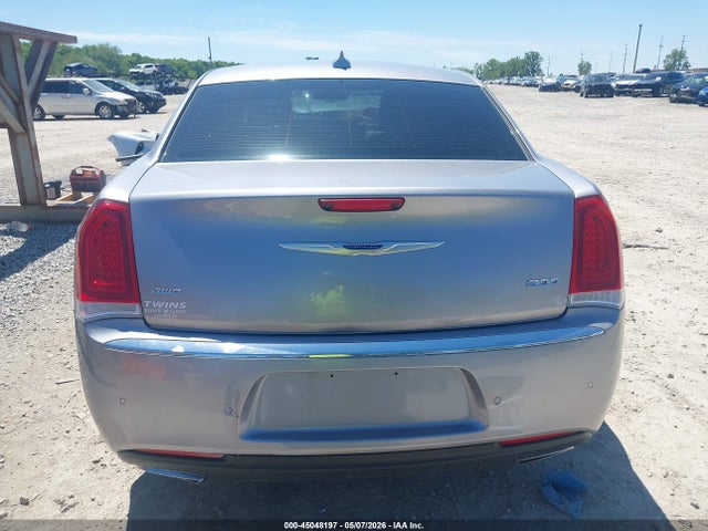 Продажа на аукционе авто 2018 Chrysler 300 Limited Awd, vin: 2C3CCAKG4JH267955, номер лота: 45048197