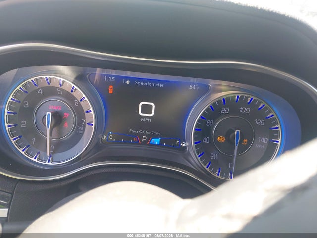 Продажа на аукционе авто 2018 Chrysler 300 Limited Awd, vin: 2C3CCAKG4JH267955, номер лота: 45048197